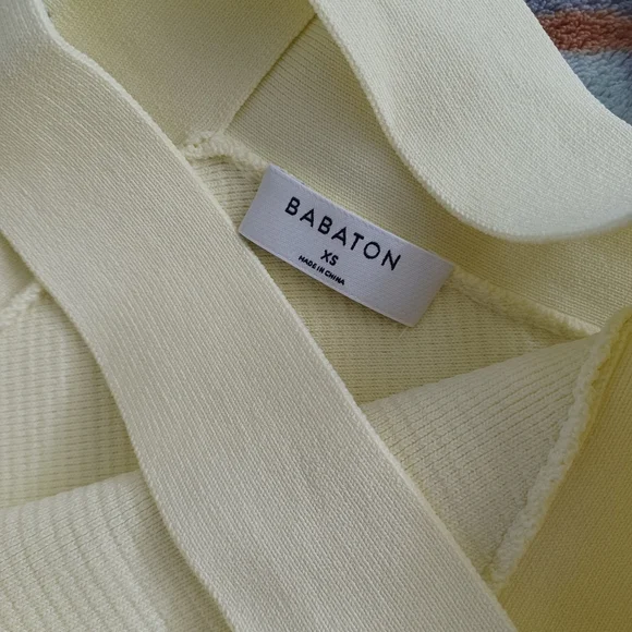 Aritzia Babaton Sculpt Knit Criss Cross Tank - Picture 3 of 6